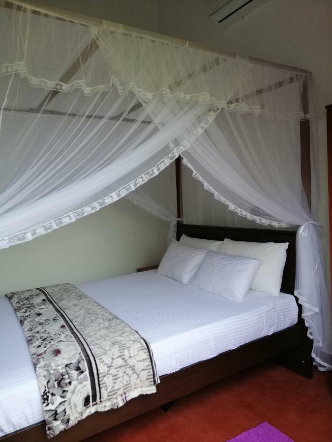 Top Mount Villa Hikkaduwa Esterno foto
