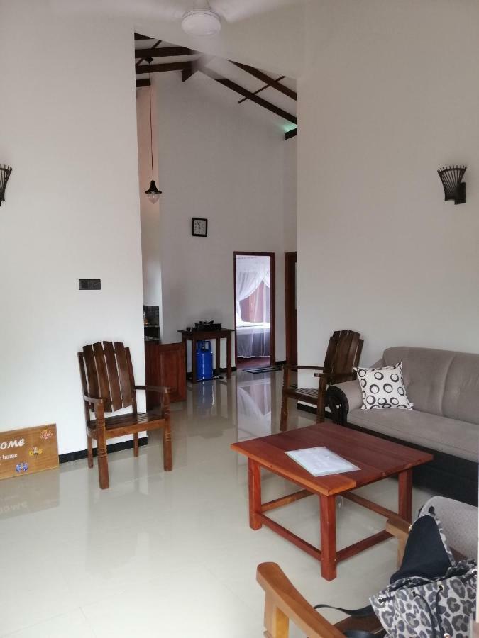 Top Mount Villa Hikkaduwa Esterno foto